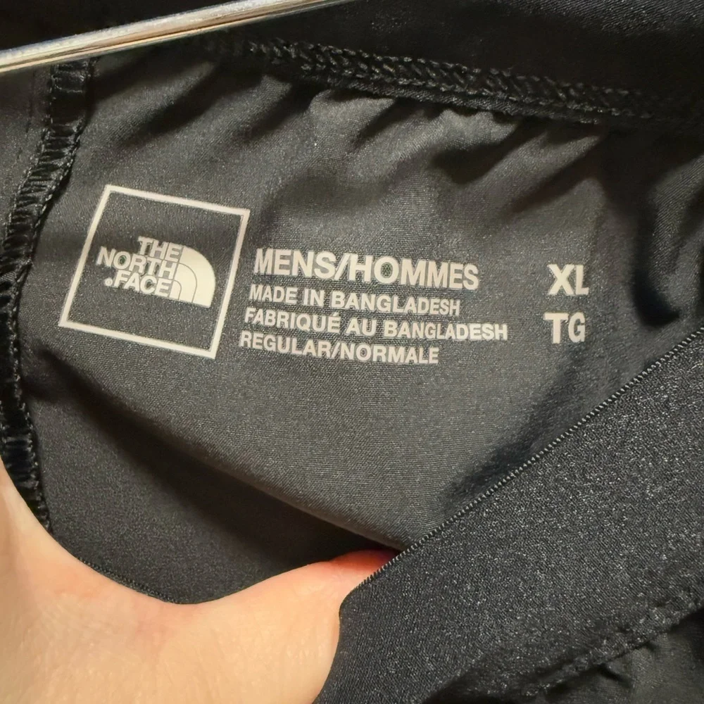 The North Face Men's Black Joggers size XL